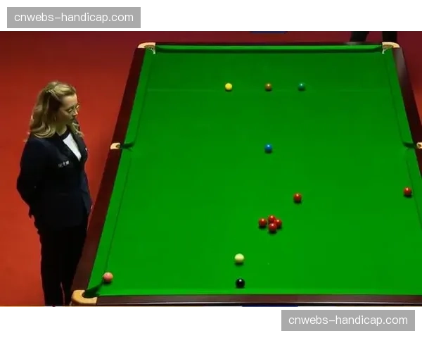 技术统计揭示:朗斯虽败,但抢断成功次数与拦截数均大幅领先对手 技术统计揭示:朗斯虽败,但抢断成功次数与拦截数均大幅领先对手