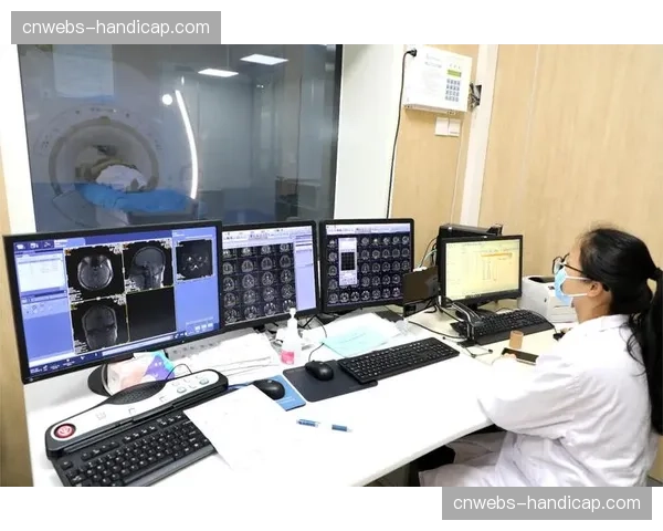 医疗报告：巴黎圣日耳曼中场轻伤，预计缺席两周